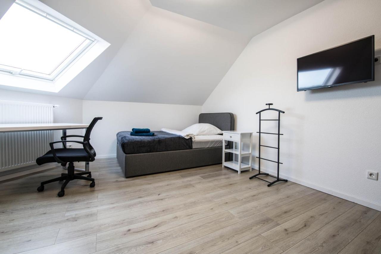 Luxury Saarbrucken Workers Rooms Buitenkant foto